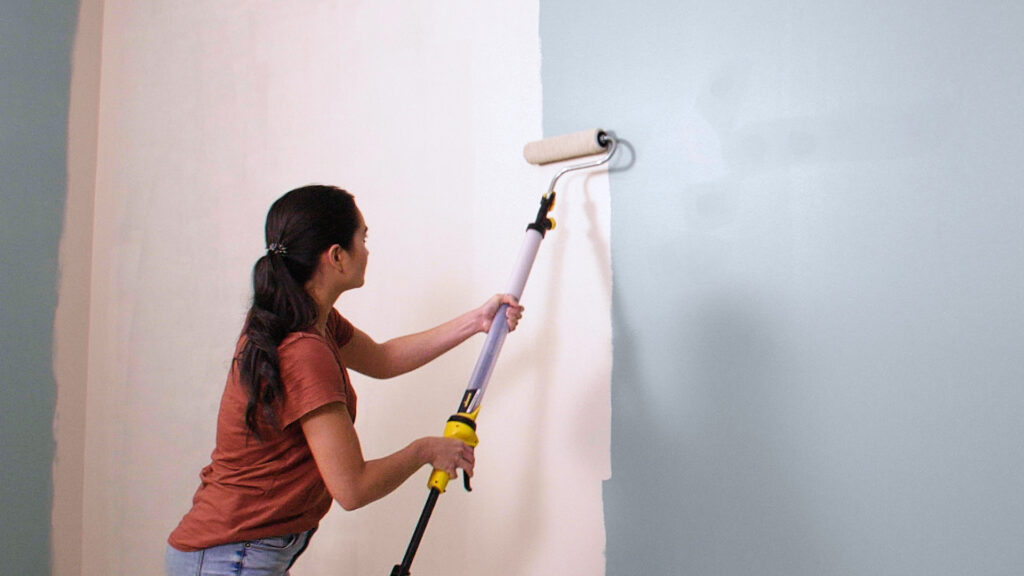 How to Paint a Room with a Paint Roller