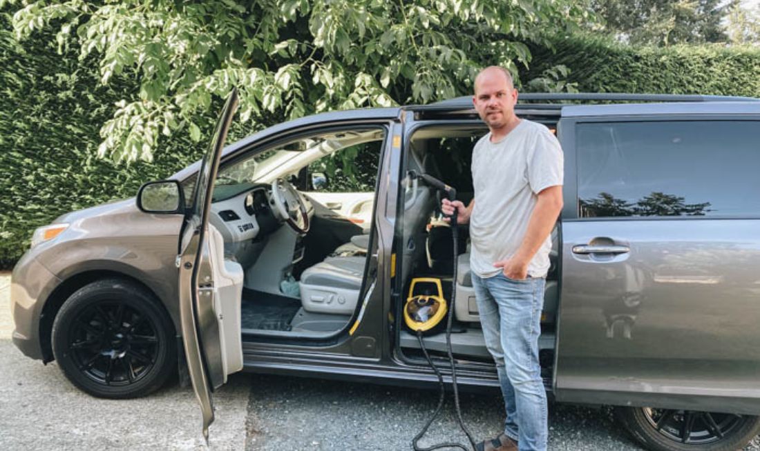 How to Detail Your Car with a Steamer