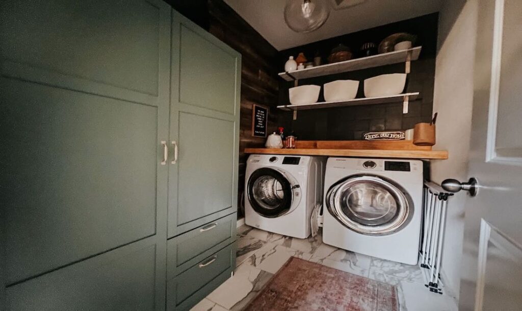 laundry room cabinets refinished, modern laundry room, green cabinets