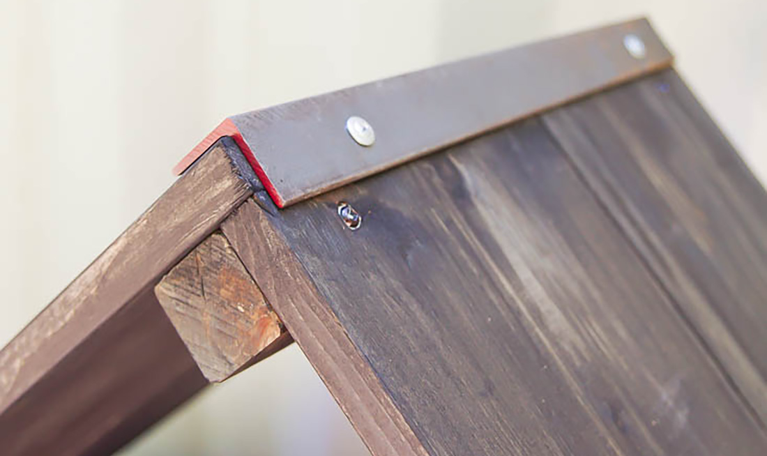 Attach Metal Corners