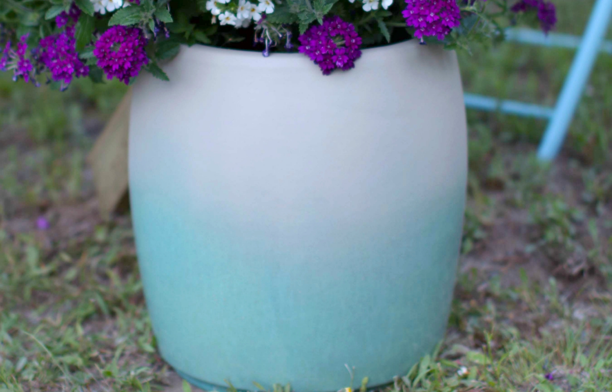Ombre Planter Feature Image.jpg