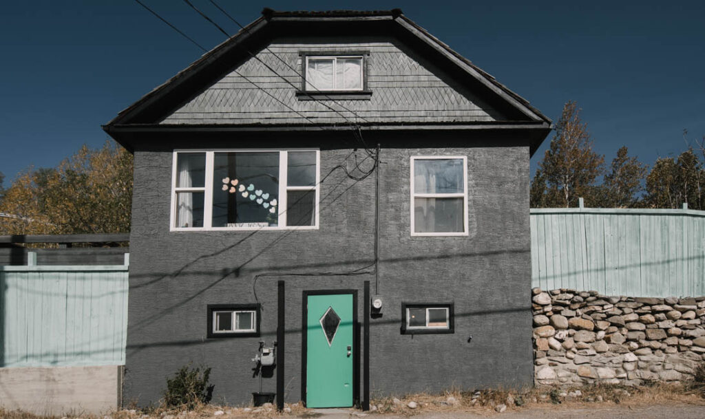 paint exterior header image 1.jpg